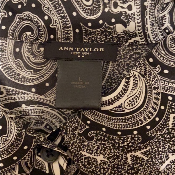 Ann Taylor Button Down Top - Picture 3 of 6